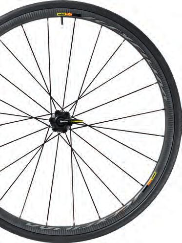 Koła szosowe Mavic Ksyrium Pro Carbone SL T Disc Masa (bez ogumienia): 1320 g; szytka 700x25: 270 g Ksyrium Pro Carbon SL T Disc to jedna z najlżejszych opcji, by poprawić zdolności do podjeżdżania