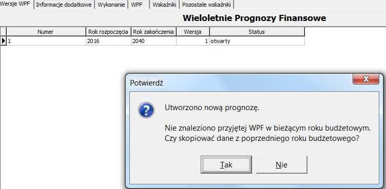 Po utworzeniu prognozy należy przejść na zakładkę Wykonanie, a następnie - wypełnić wykonanie z lat ubiegłych lub - ustawić się w wybranej kolumnie, a następnie użyć funkcji w celu automatycznego