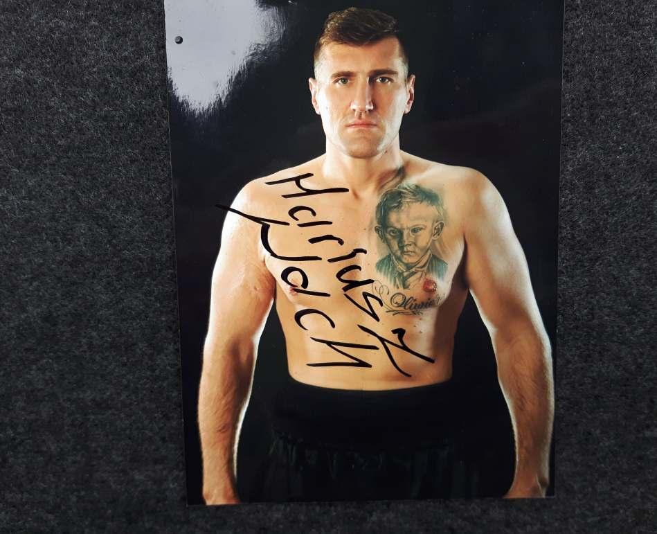 50 zł KOLEKCJONERSKIE ZDJĘCIE Z AUTOGRAFEM MARIUSZ WACH -