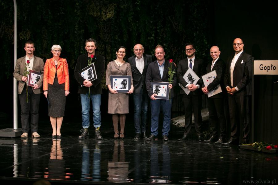 Mirosław Niebodajew kierownik techniczny Nagrodę Dyrektorów Teatru Miejskiego im.