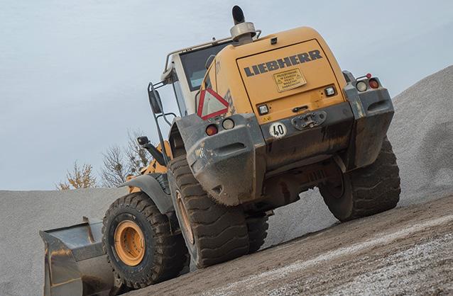 CECHY OFEROWANEGO SPRZĘTU Zaplecze techniczne EURO-TRANS to sprzęt najwyższej jakości.