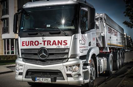 OFEROWANE PRZEZ EURO-TRANS ROZWIĄZANIA W ZAKRESIE TRANSPORTU KRUSZYW OBEJMUJĄ: nowoczesny i niezawodny tabor (pojazdy spełniające normy, EURO5 i EURO6 wyposażone w systemy nawigacji satelitarnej,