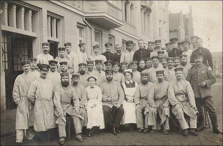 W czerwcu 1916 roku trafił na front zachodni, gdzie wraz z 140