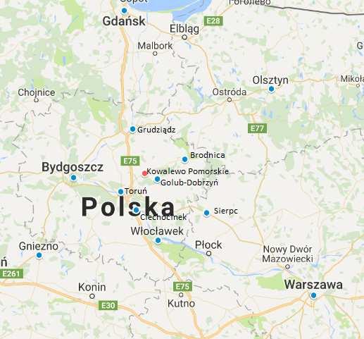 Najistotniejsze w Gminie pod względem logistycznym drogi w układzie komunikacji kołowej to autostrada A1 relacji Goleniów- Gorzyczki ( Autostrada bursztynowa) oraz droga krajowa nr 15 relacji