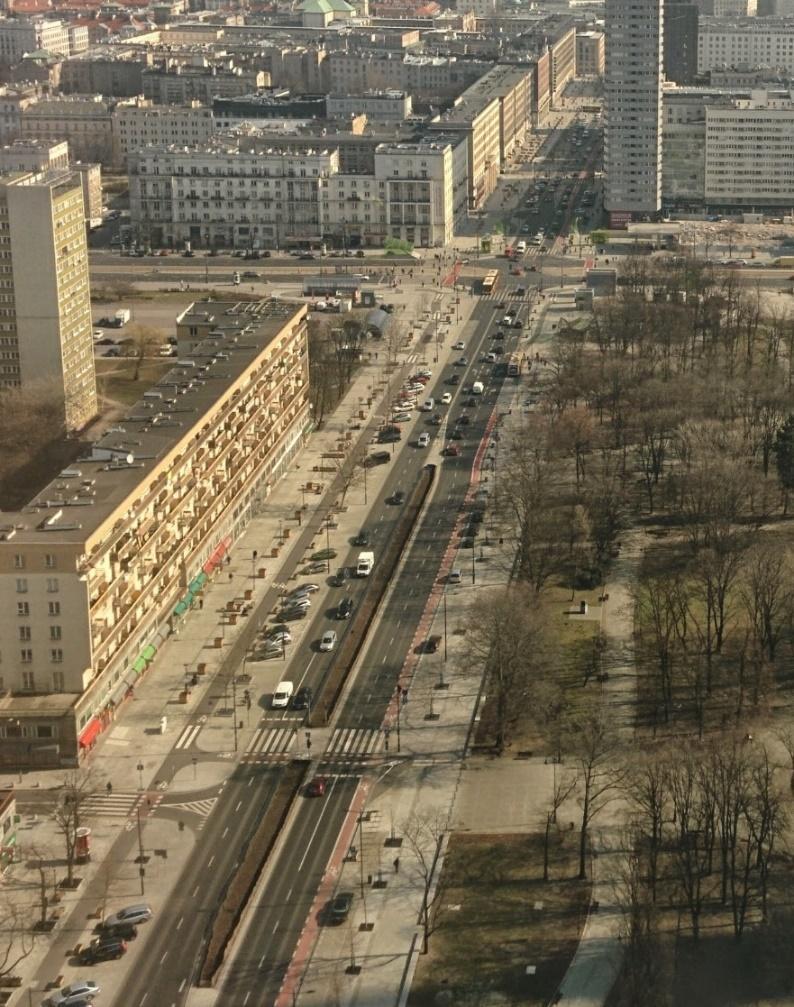 Al. Piłsudskiego założenia miasta: Obniżenie klasy z Drogi głównej ruchu przyspieszonego do klasa Zbiorczej Koncepcja zakłada: remont chodników, budowę dróg rowerowych, zieleń wysokiej i miejskiej,