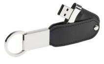 PDv 25 Skórzany model z obrotową pamięcią USB i praktycznym metalowym zaczepem. Dostępne 3 kolory skóry. 10 szt. 22,59 25,03 26,61 30,77 32,79 46,23 31,16 34,28 55,77 100 szt.