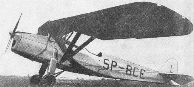 Rwd8- samolot eskadry. Napęd stanowił silnik rzędowy, 4-cylindrowy PZInż. Junior o mocy nominalnej 110 KM i startowej 120 KM.