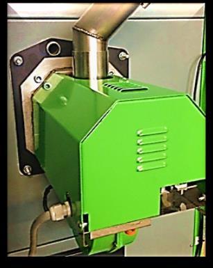 W przypadku gdy palnik przeznaczony jest do pracy w kotle (nie w nagrzewnicy), można go zamontować w drzwiczkach kotła zamiast w korpusie w celu ułatwienia