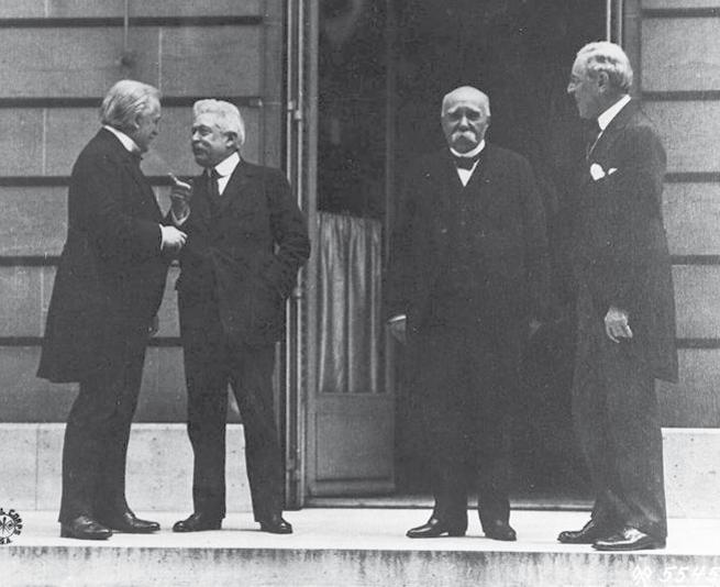 7. Konferencja pokojowa i Traktat Wersalski Wymień najważniejsze dla Polski skutki I wojny światowej.