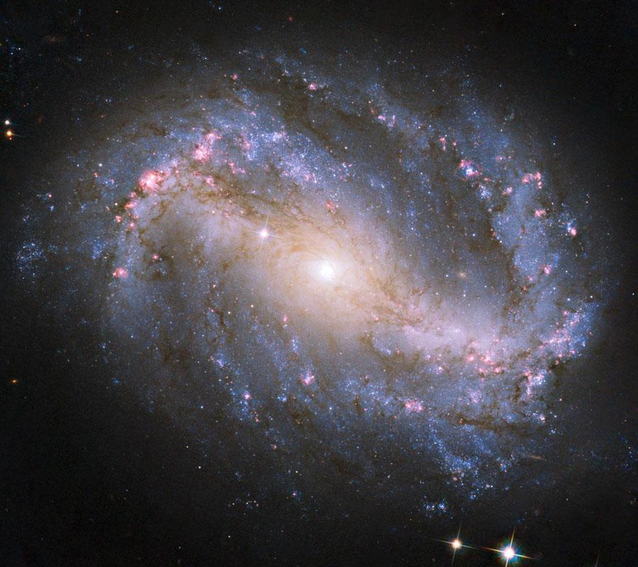 Supermasywne czarne dziury NGC 6217