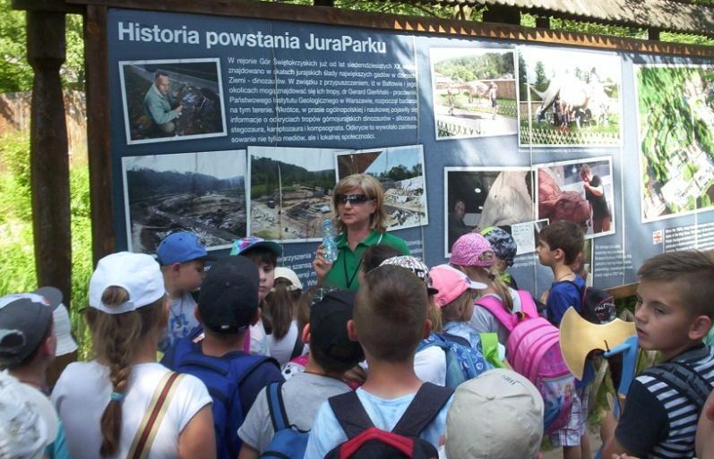 W kinie 5D oglądałem film o morskich stworzeniach.