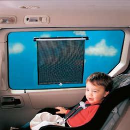 fotelika samochodowego; dodatkowo: kieszenie na drobiazgi filtrują szkodliwe