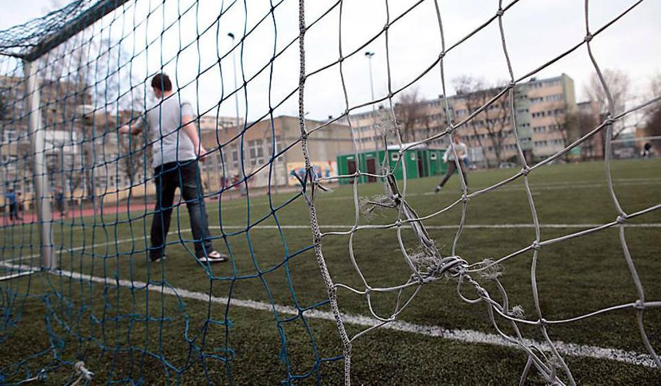 Wady systemu ujednolicona przestrzeń nie koniecznie najtańsza narzucone rozwiązanie brak analizy alternatywnych scenariuszy koszty obsługi warunki projektu blokadą dla