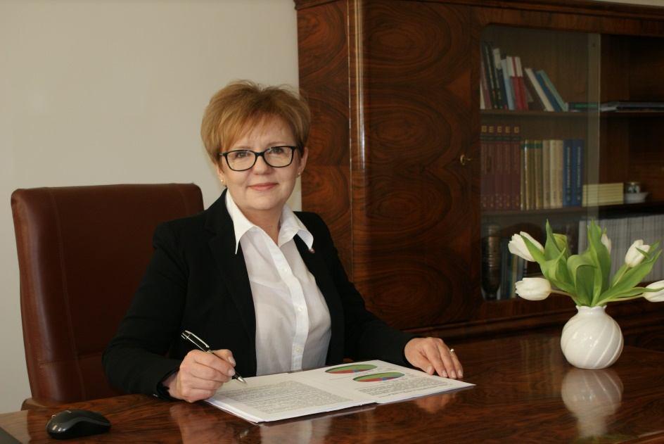 Szanowni Państwo, przedstawiam Państwu raport na temat stanu bezpieczeństwa sanitarnego województwa lubelskiego za rok 2016 Głównym celem działalności Państwowej Inspekcji Sanitarnej jest ochrona
