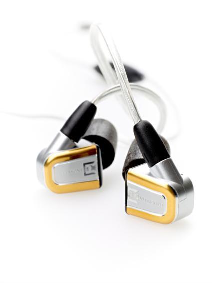 In-Ear THE headphone company Pyco 690 zł Tio Przetwornik: dynamiczny 6,5 mm Pasmo przenoszenia: 20 Hz-20 khz Impedancja: 16 Ohm Czułość (1