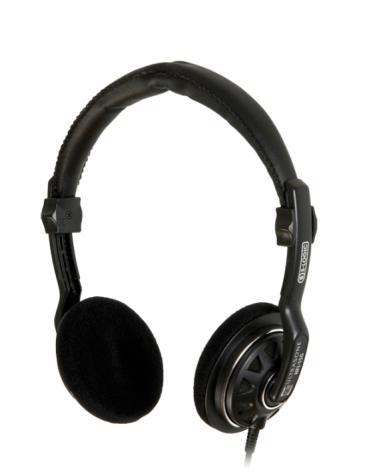 HFI THE headphone company HFI 15G 349 zł Konstrukcja otwarta pasmo przenoszenia 20-20000 Hz SPL 96 db Przetwornik 40 mm Mylar Waga 85 g (bez przewodu) Kabel 1m z wtykiem jack 3.5 mm, adapter 3.5/6.