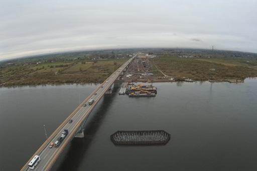 Ponadto lepsza infrastruktura transportowa to dla użytkowników dróg oszczędność czasu i obniżenie kosztów eksploatacji pojazdów.