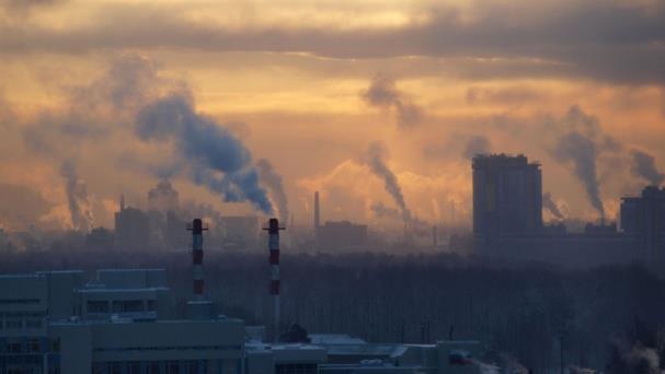 stałych, odpadów, resztek roślinnych itp.