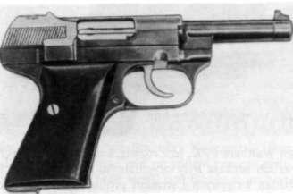 96 Polskie powojenne pistolety wojskowe Rys. 6.7, 9 mm pistolet wz.