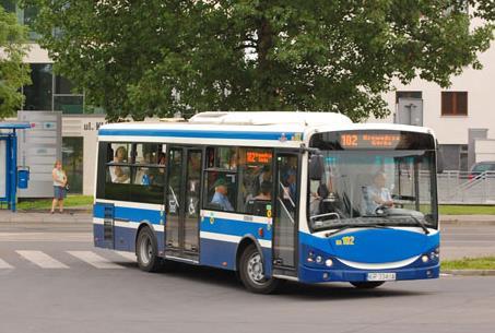 Wprowadzenie podziału ukazuje, że poziom ryzyka zawodowego na stanowisku kierowcy autobusu może być również różnicowany ze względu na charakterystykę trasy. Element materialny.