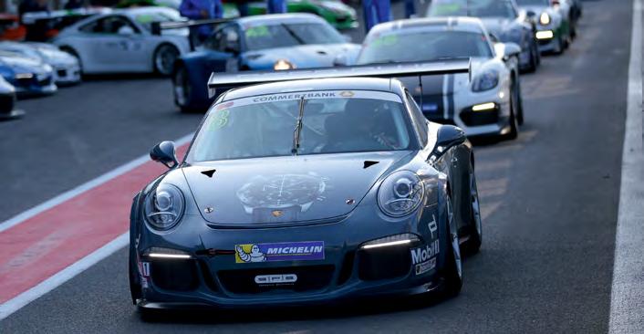 PORT AMOCHODOWY LA KAŻDEGO PORSCHE SPORTS CUP możliwość zmierzenia się ze sobą w różnych wyścigach i na różnych poziomach zaawansowania.