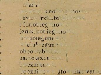 Przy bardzo wysokich napięciach przechodzą one w kolumny, złożone z ogniw podobnych do izolatorów wiszących.