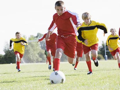 Sport Użycie wys. szybk. migawki do zdjęć obiektów w ruchu. 1. Ustaw tarczę trybu na. 2. Użyj pokrętła do wyboru Sport ( ). 3.