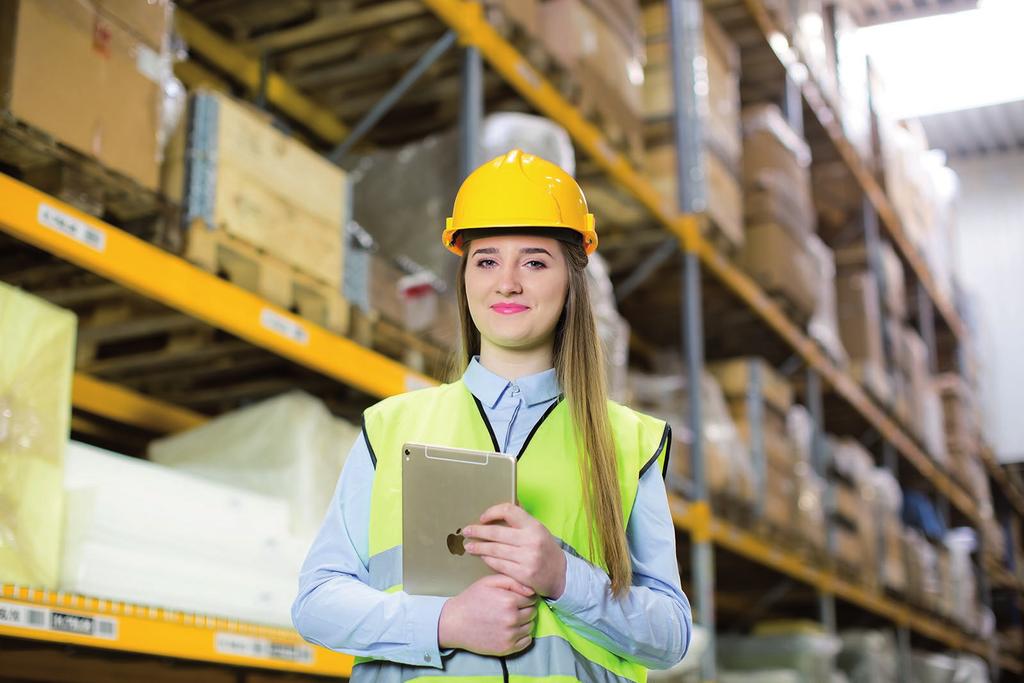 LOGISTYKA (EFS) A.30 w zawodzie logistyk Logistyk to osoba zajmująca się sprawnym przepływem materiałów i surowców między poszczególnymi firmami.