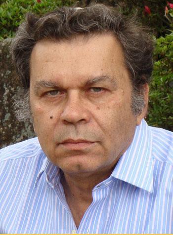 TOC Teoria Ograniczeń Eliyahu Goldratt 1947-2011 Stworzone na początku lat 80-tych Stosowane w biznesie na całym świecie Nominacja do Nobla