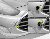 Postępowanie w przypadku awarii W przypadku awaryjnego holowania samochodu bez użycia wózka: 1. Ustawić kluczyk zapłonu w położeniu Acc. 2. Ustawić dźwignię zmiany biegów w położeniu N (neutralnym).