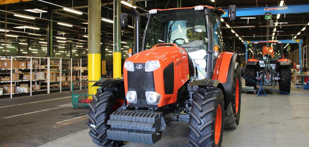 .pl https://www..pl Kubota: nowy zakład w Kutnie Autor: materiały firmowe Data: 25 listopada 2015 Nie jest tajemnicą, że traktory Kubota produkowane są w Japonii.