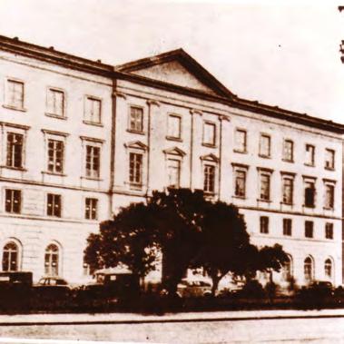 Oryginalny notatnik Marii Skłodowskiej-Curie fot. Muzeum Marii Skłodowskiej-Curie PTChem fot. Hotel Bristol Warsaw Bristol był najnowocześniejszym hotelem ówczesnej Warszawy.