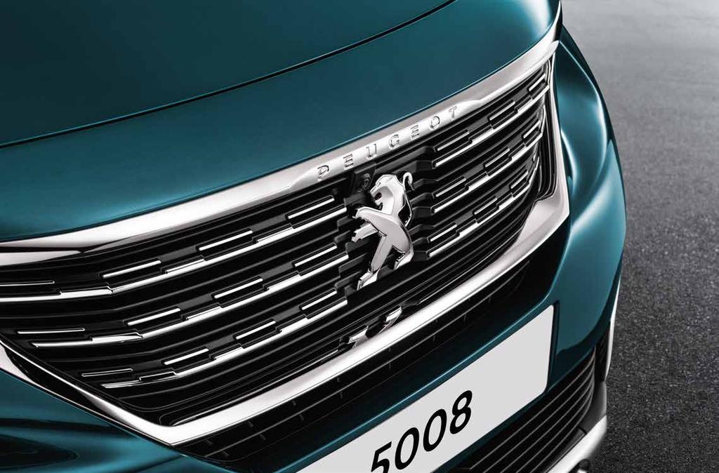 MARKA Z PAZUREM PEUGEOT przesuwa granice kreatywności, projektując i wybierając do swojej oferty wyjątkowe akcesoria, doskonale pasujące do Nowego SUV PEUGEOT 5008.