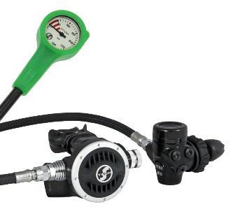 10005-72 Regulator R 2 with 1m LP hose + spg O2) + green