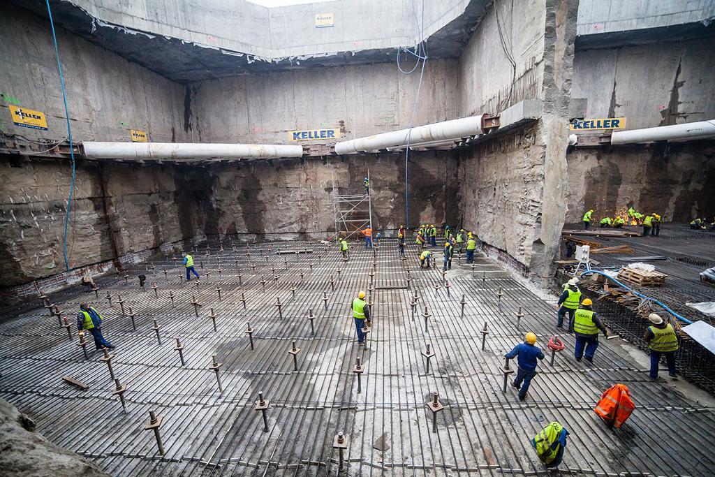 TRASA SŁOWACKIEGO Tunel drogowy pod