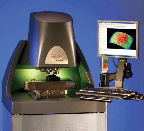 7.Metodyka badań 7.1 Profilometria optyczna Technika profilometrii optycznej jest standardowo stosowaną metodą oceny stanu powierzchni odbijających światło.