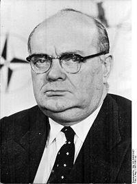 Paul Henri Spaak (1899-1972), belgijski polityk, socjalista.