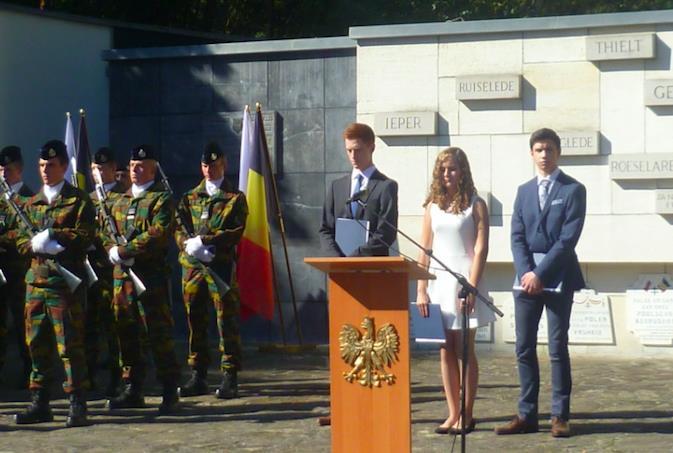 Polski Cmentarz Wojskowy w Lommel Największy cmentarz polski w Belgii - 257 mogił żołnierzy polskich poległych w czasie wyzwalania Belgii, głównie z I Dywizji Pancernej pod dowództwem Generała