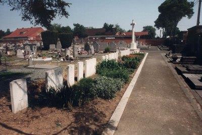 Cmentarz komunalny w Chievres CHIEVRES Prov.