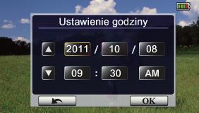 Ustawienia po pierwszym włączeniu Przed pierwszym użyciem należy dokonać w kamkorderze następujących podstawowych ustawień: Ustawienie czasu To ustawienie wyświetlane jest automatycznie po pierwszym