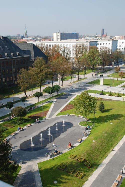 Politechnika Śląska obecnie Nowoczesna szkoła wyższa jedna z największych i najlepszych uczelni technicznych w Polsce kształcąca 25 tys.