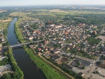 Kategorie obiektów: duże tereny zielone (lasy, łąki, itp.) mniejsze tereny zielone (parki miejskie, skwerki, itp.) inne miejsca rekreacyjne (np.