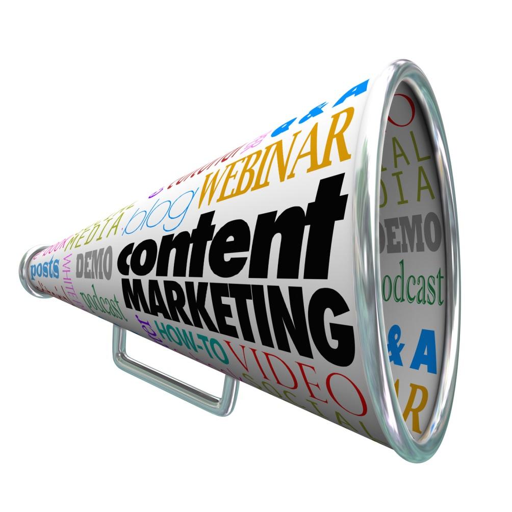 4 Content marketing (B. Stawarz)! Nie utożsamiać z treścią sama treść nie jest jeszcze content marketingiem! Istota: odpowiadanie na potrzeby klientów (informacja, rozrywka, itp.)! Content marketing to działanie oparte na:!