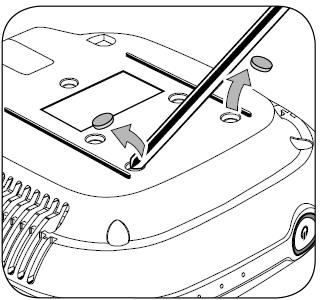Philips GoPure można zainstalować na dowolnym zagłówku samochodu. 1 Obróć urządzenie. Zdemontuj gumowe zabezpieczenia.