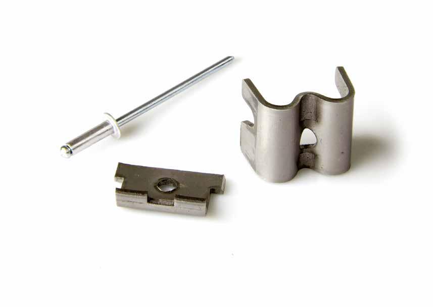 62 ŁĄCZNIK PANELI TYP W1 PANEL CLIP TYPE W1 >> VERBINDER FÜR PANEELE TYP W1 18mm