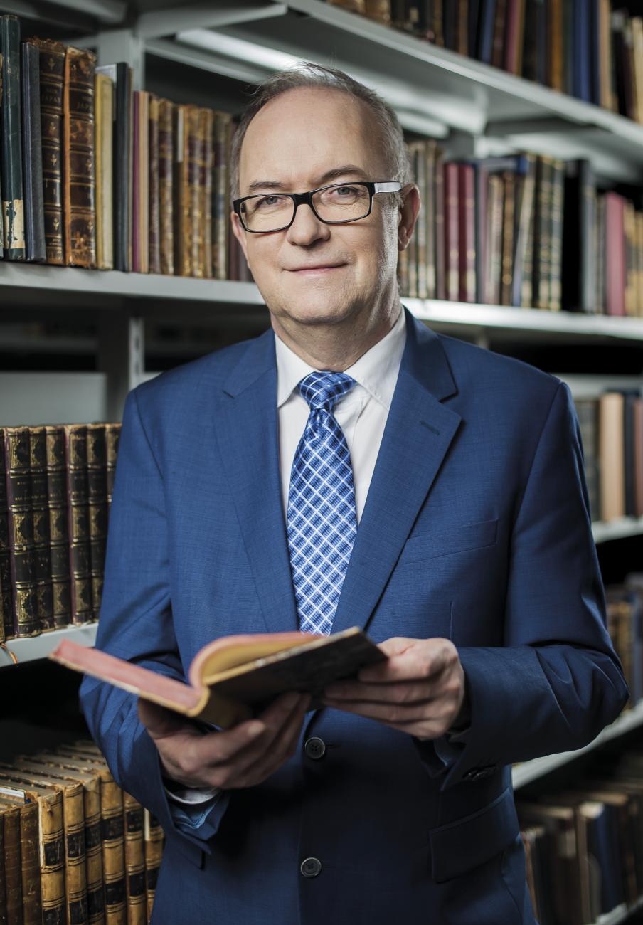 Konsekwentnie dla Uniwersytetu