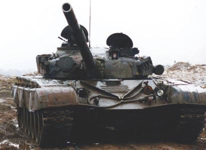 SPRZĘT PANCERNY, OPANCERZONY I ZABEZPIECZENIA TECHNICZNEGO ARMOURED, BULLET-PROOF AND TECHNICAL SUPPORT EQUIPMENT 1 Czołg T-72 T-72 Tank