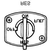 Kranik posiada trzy położenia: "ON" (otwarte) "RES" (rezerwa) "OFF" (zamkniete) "ON" (otwarte) Przed rozruchem silnika należy przestawić kranik paliwa na pozycję "ON".