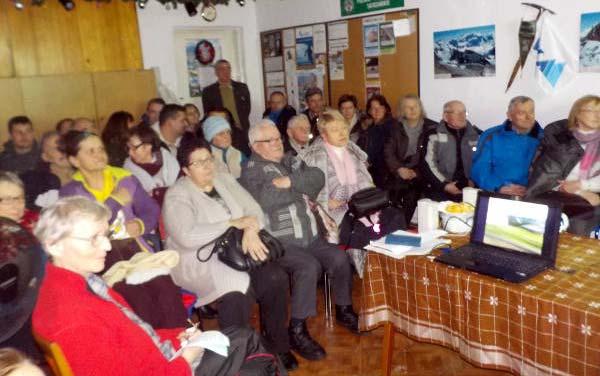 17 01 2017 W podróż Koleją Transsyberyjską od Moskwy do Irkucka zabrała licznie zgromadzonych (miejsc siedzących zabrakło!