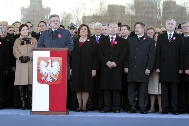 złożyli wieńce przed pomnikiem Wincentego Witosa, przywódcy ruchu ludowego, trzykrotnego premiera II RP. Uczestnicy marszu Razem dla Niepodległej odśpiewali Rotę.